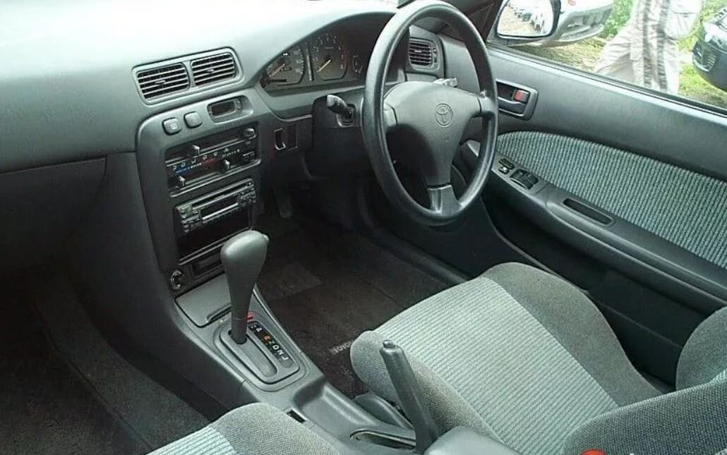 Toyota Sprinter Marino 1994 салон