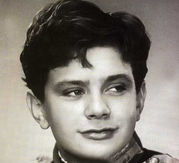 На фото Никита Михалков в детстве