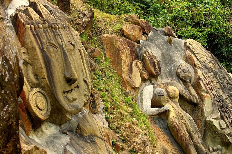 Унакоти. Источник фото: https://www.wbglobe.com/unakoti-the-best-kept-secret-of-tripura/
