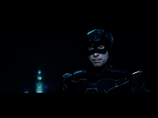 ну летаю, ну спасаю. Только Локи будет не спасать, а обманывать и менять историю