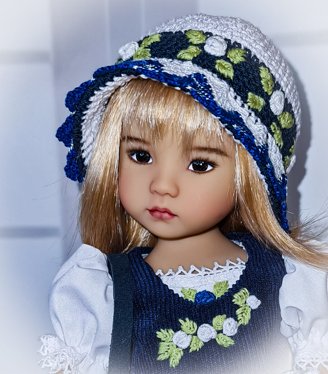 Красотке Little darling идет этот образ