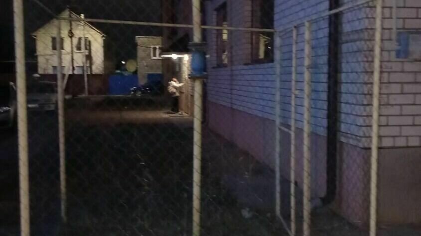     Управляющая компания, сославшись на «Горгаз», посоветовала жителям 28 квартир в Невинномысске «потерпеть» вторую ночь подряд без горячей воды и отопления, сообщили NewsTracker сами жители.