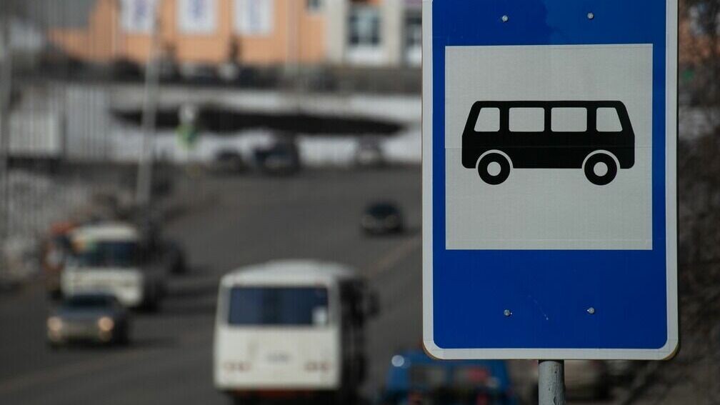     Три автобусных маршрута в столице Карелии в 2023 году планируется перевести на регулируемый тариф. Соответствующую инициативу обсудили в рамках совещания в городской администрации.