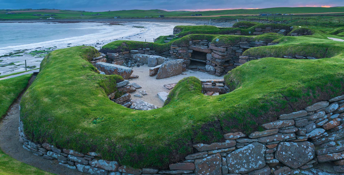 Фото: https://www.bwallpaperhd.com/skara-brae.html