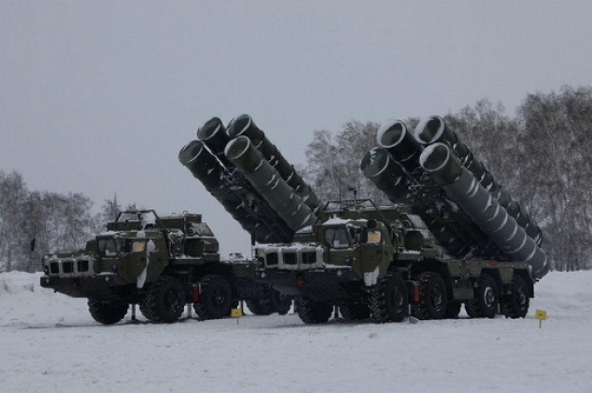    В Новосибирской области ракетные системы С-400 отразили атаку беспилотников