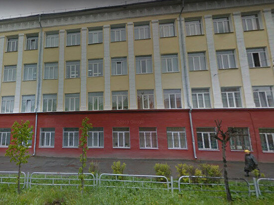     МБОУ СОШ № 32 НИЖНИЙ ТАГИЛ. ФОТО: GOOGLE.RU/MAPS.