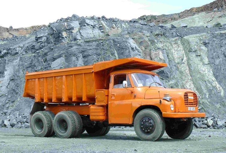 Татра 148 6x6