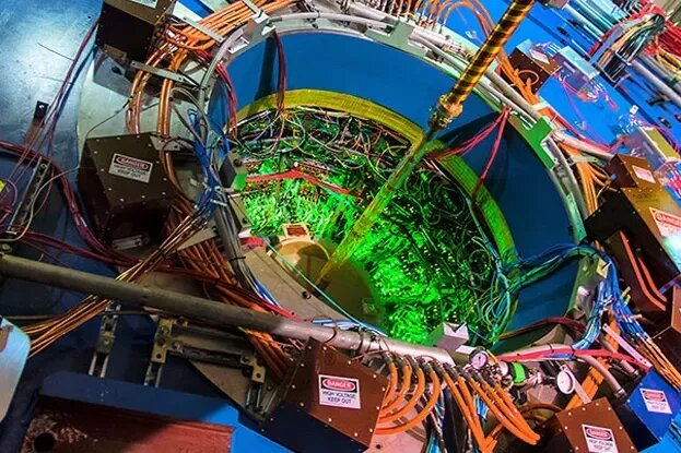     Таинственный квантовый феномен позволил ученым заглянуть в сердце атома