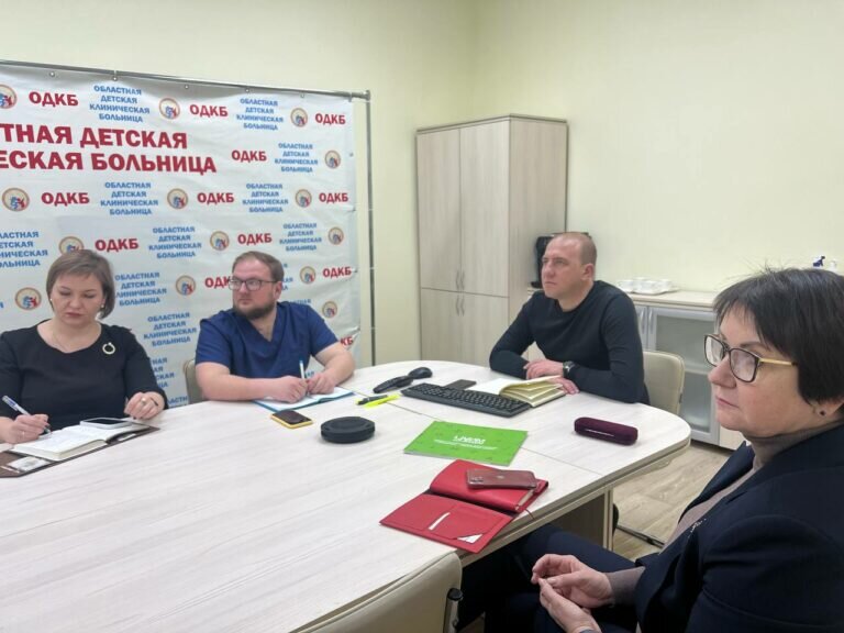    В Оренбургской детской больнице планируют открыть госпитальную школу Елена Шкатова