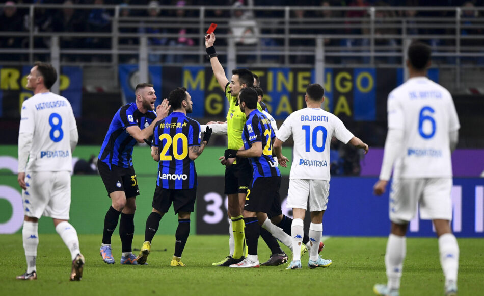 Источник: https://playmaker24.ru/inter-v-menshinstve-poterpel-domashnee-porazhenie-ot-empoli-293832/