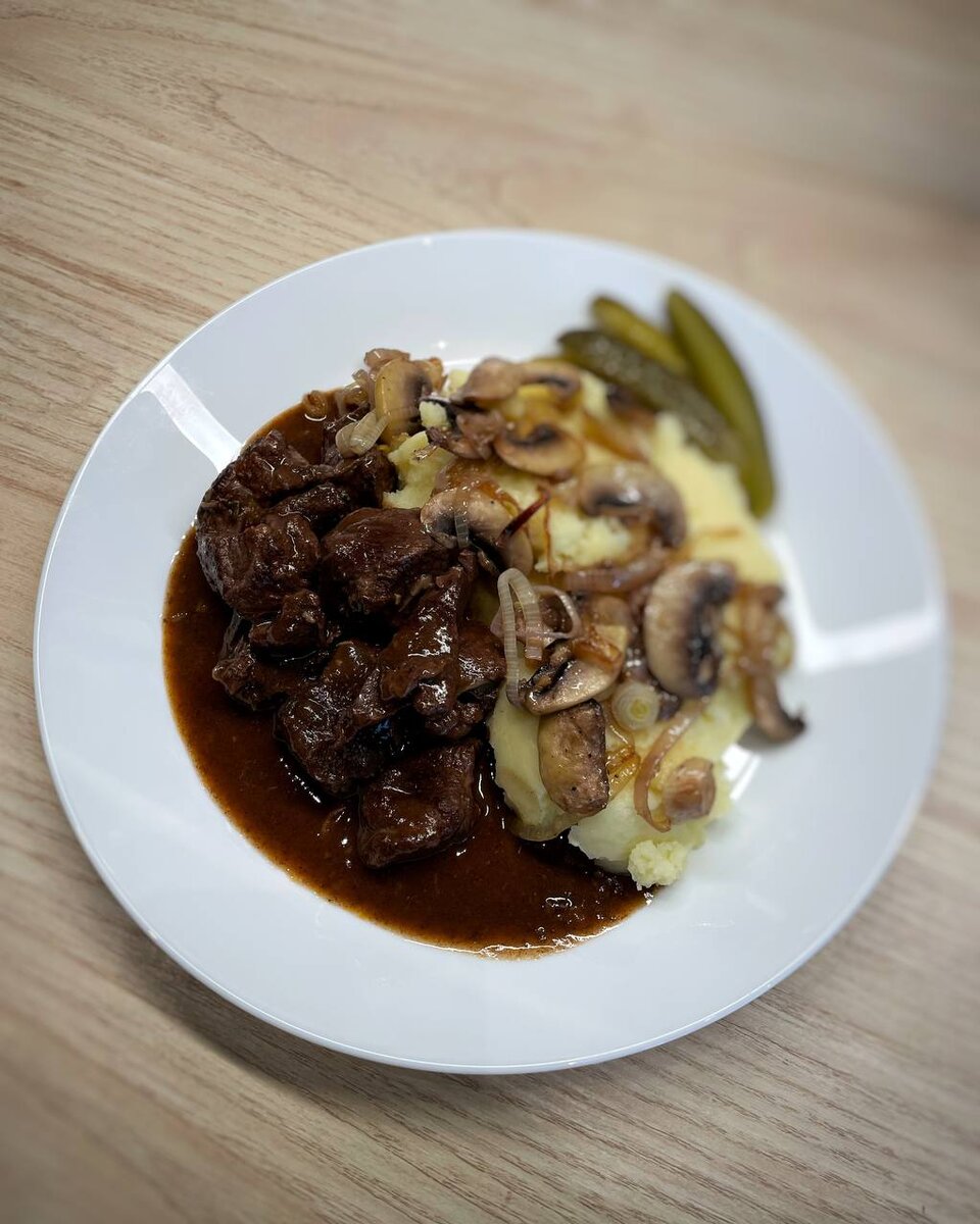 Бёф бургиньон (bœuf bourguignon)