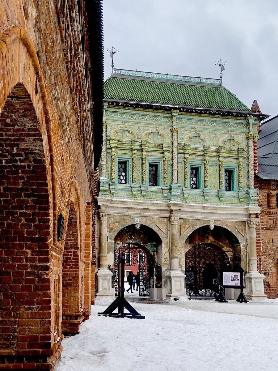 Мастер класс по росписи пряничного домика 