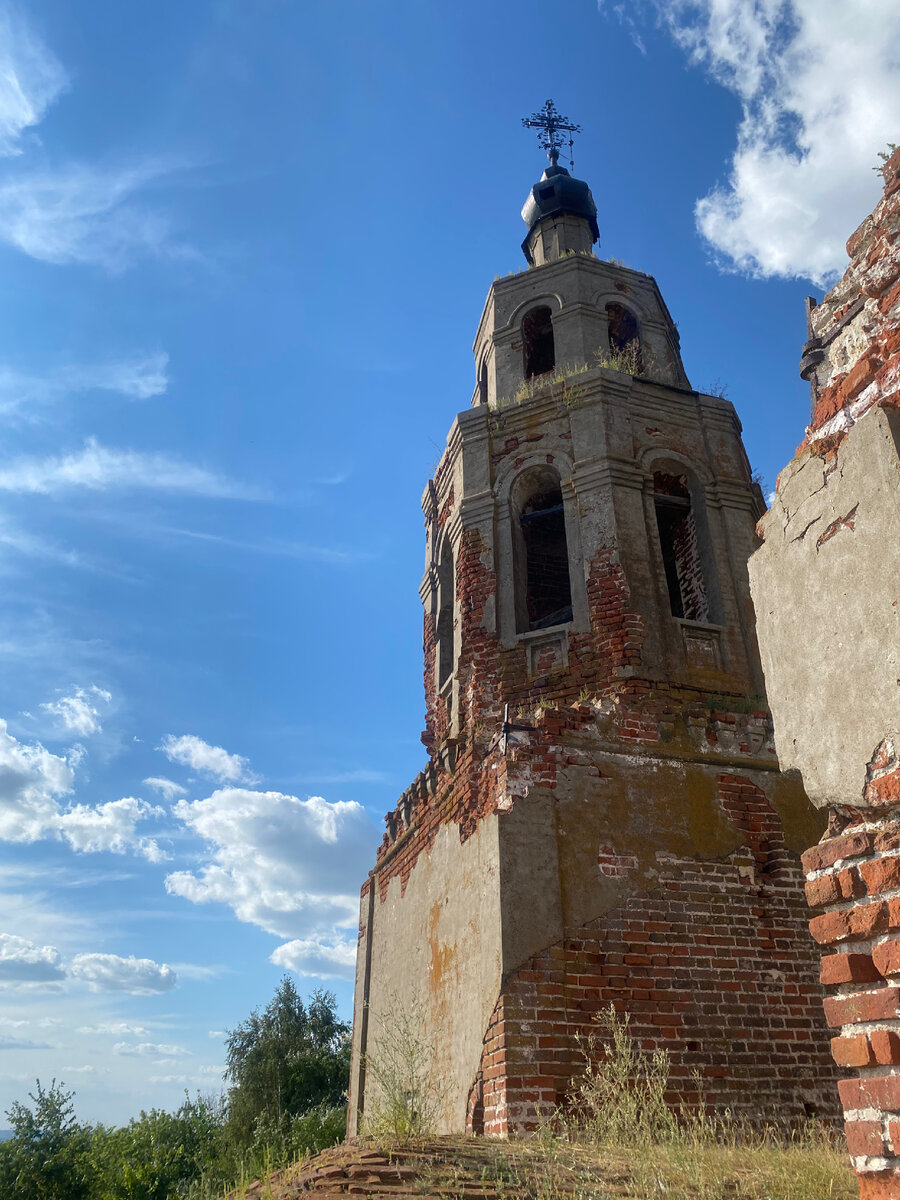 Колокольня