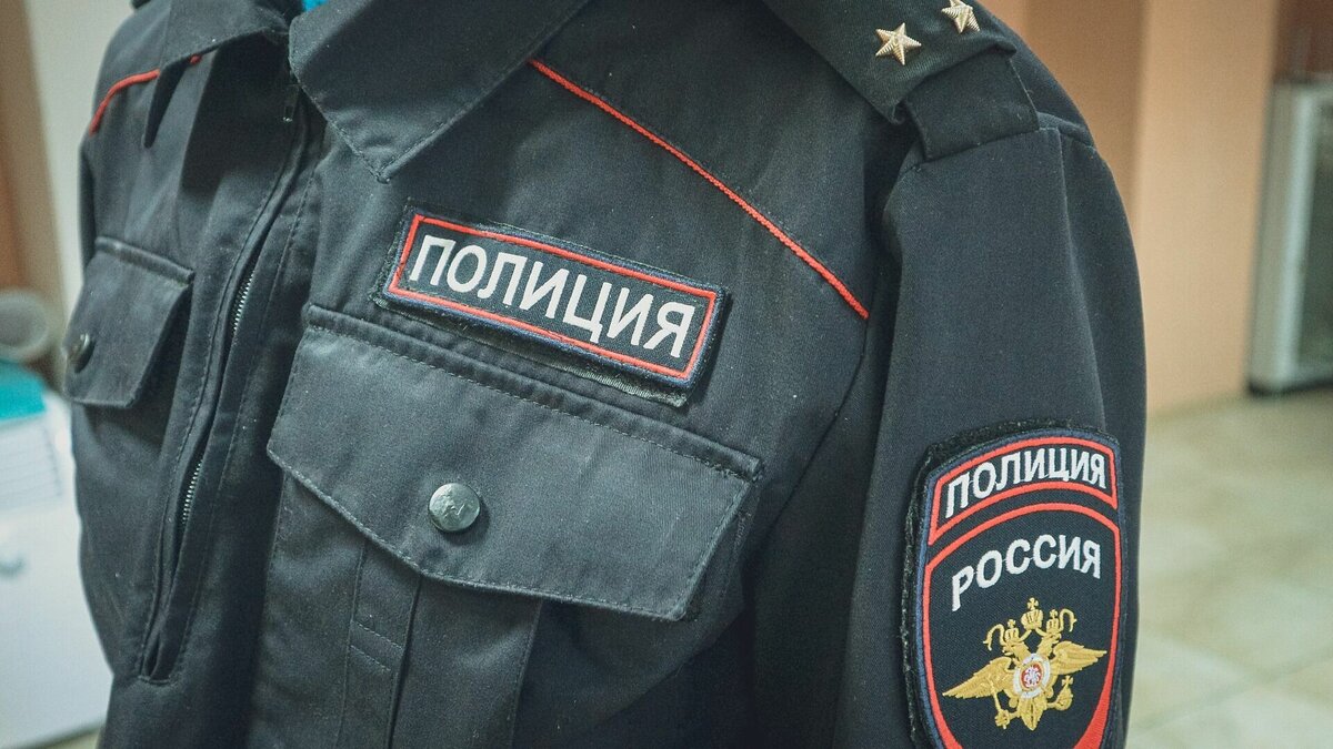     25-летнюю жительницу Красноармейского района Волгограда задержали накануне за дебош. Женщина ударила младенца и напала на полицию, сообщает областное ГУ МВД.