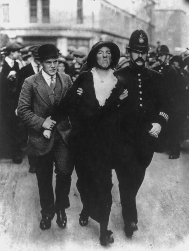 

Задержание суфражисток