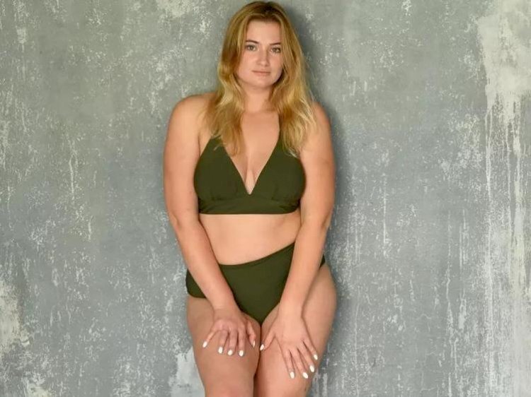  Я уезжаю в свой первый отпуск с моим мужчиной, и мне стыдно носить бикини. Я ненавижу свое тело