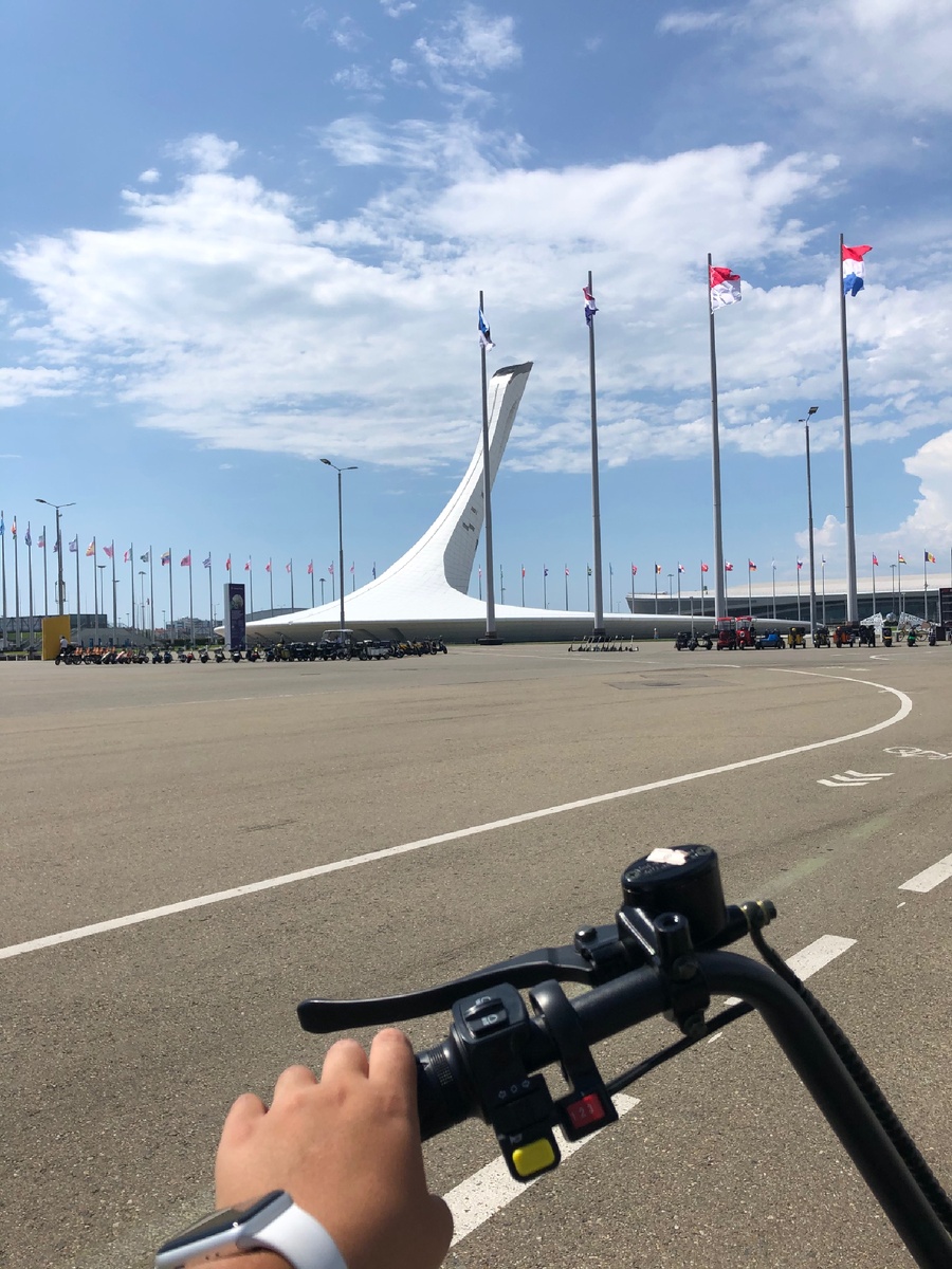 Чаша Олимпийского огня. 