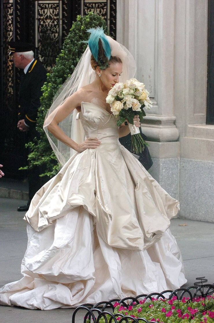 Русскую невесту трахают в свадебном платье (20 фото)