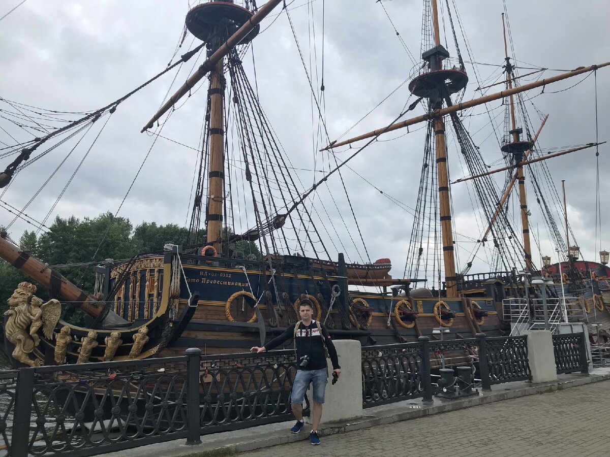 На адмиралтейской площади воронеж
