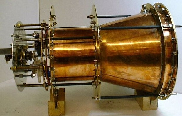 Инженеры лаборатории NASA Eagleworks успешно протестировали новый электромагнитный двигатель EmDrive в вакууме 