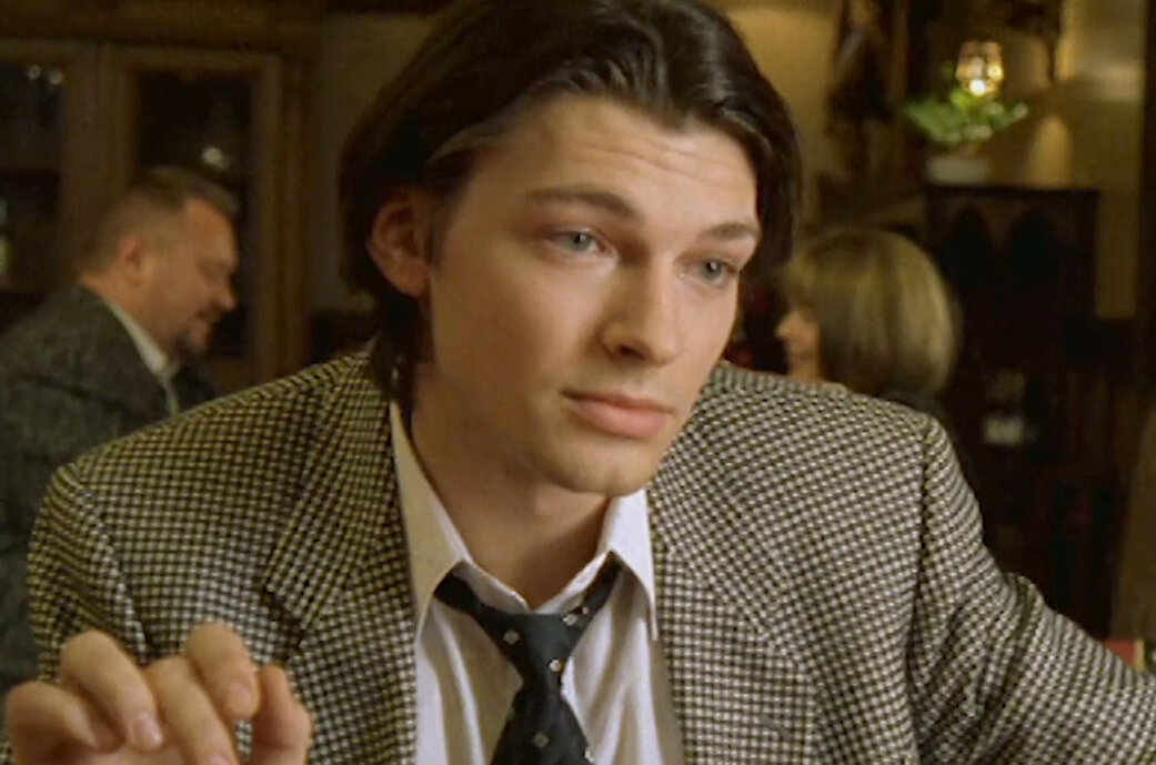 Даниил Страхов в роли Виталика. Кадр из кинофильма "Бригада", 2002 г., режиссер Алексей Сидоров, сценаристы Игорь Порублев, Алексей Сидоров, Александр Велединский, композитор Алексей Шелыгин. Скриншот кадра для иллюстрации