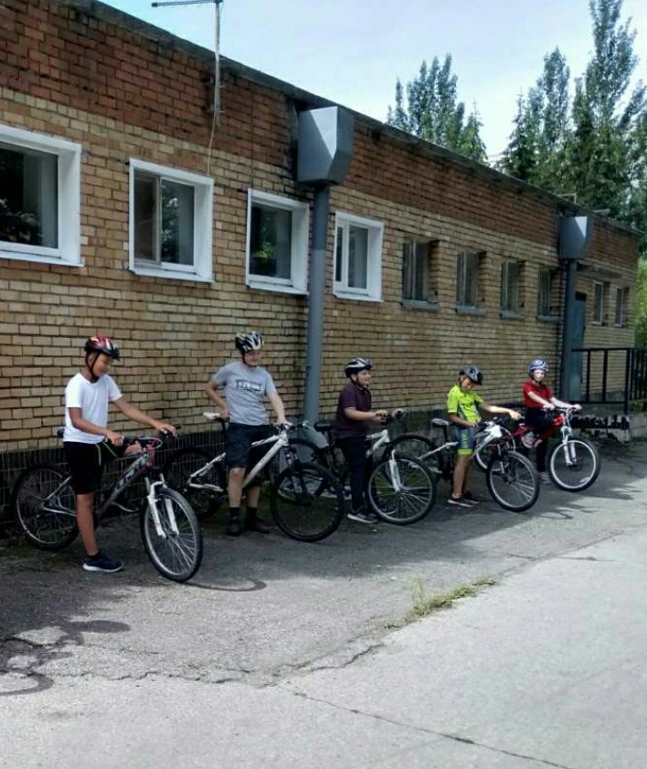 построение на улице