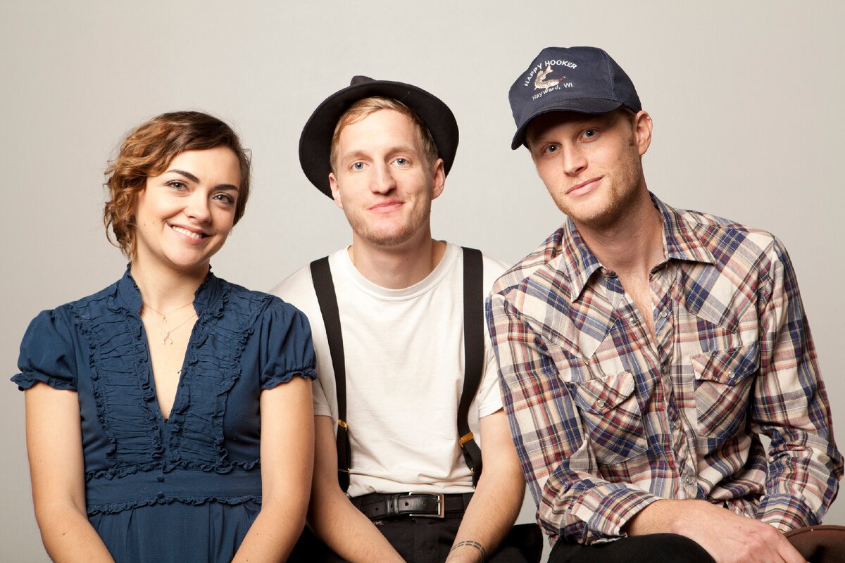 Состав группы "THE LUMINEERS".