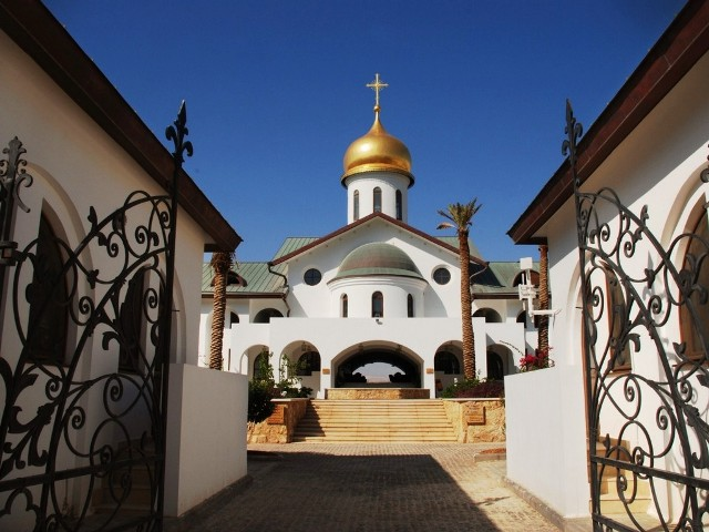 Центральные врата