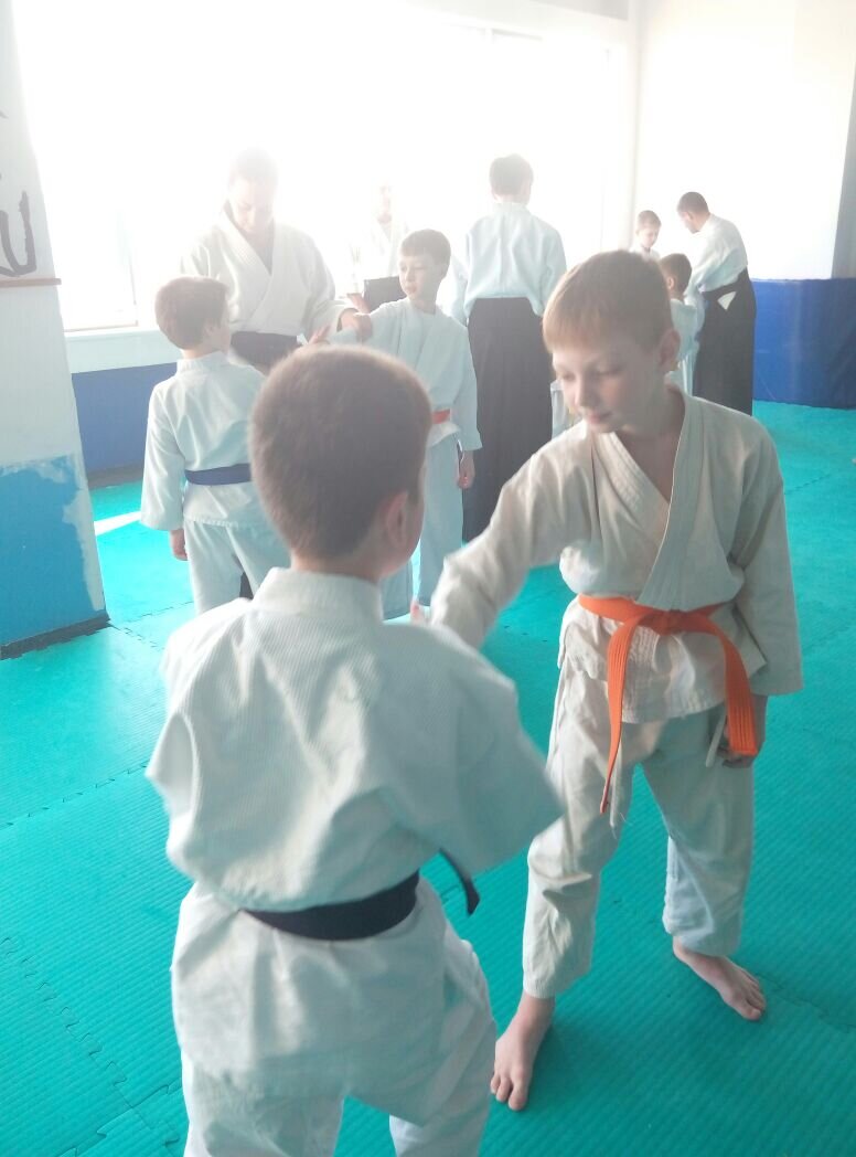 Стойка и перемещения