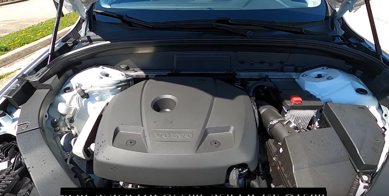 Так выглядит четырехцилиндровый двигатель с турбонаддувом с маркировкой Т6.