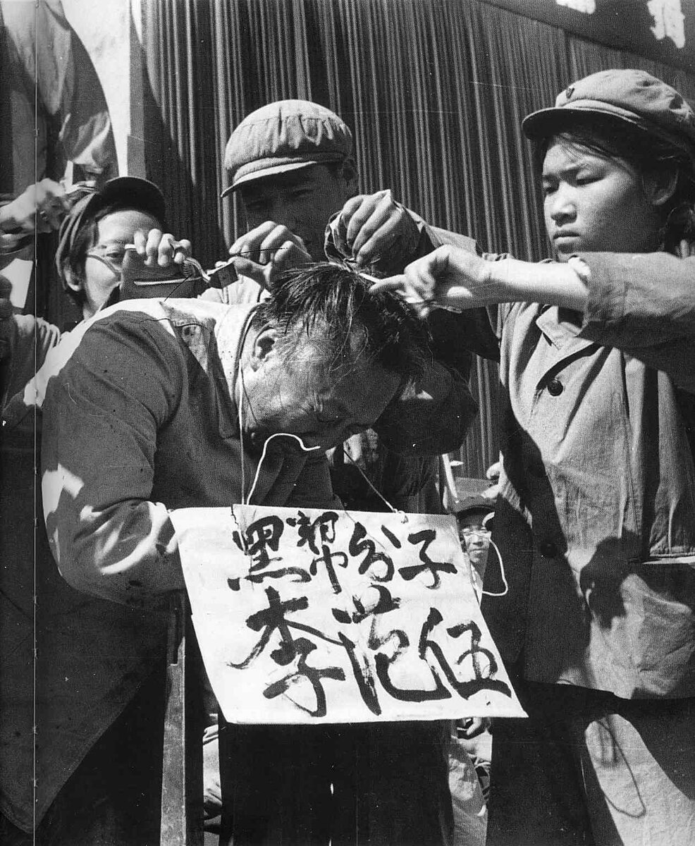Репрессии Мао Цзэдуна