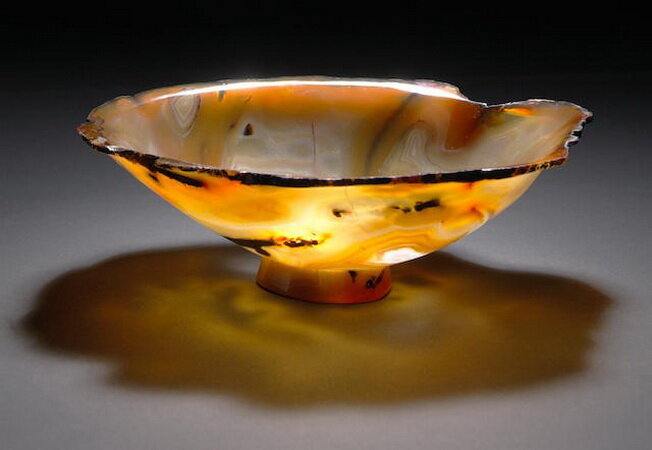 Чаша из агата.