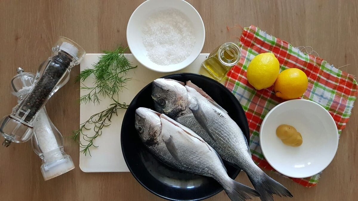 Сочная рыба в духовке за 15 минут