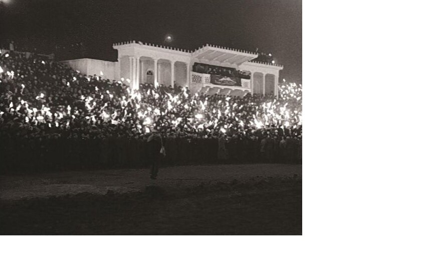 Болельщики нальчикского "Спартака" после победы в чемпионате РСФСР 1965 г. 