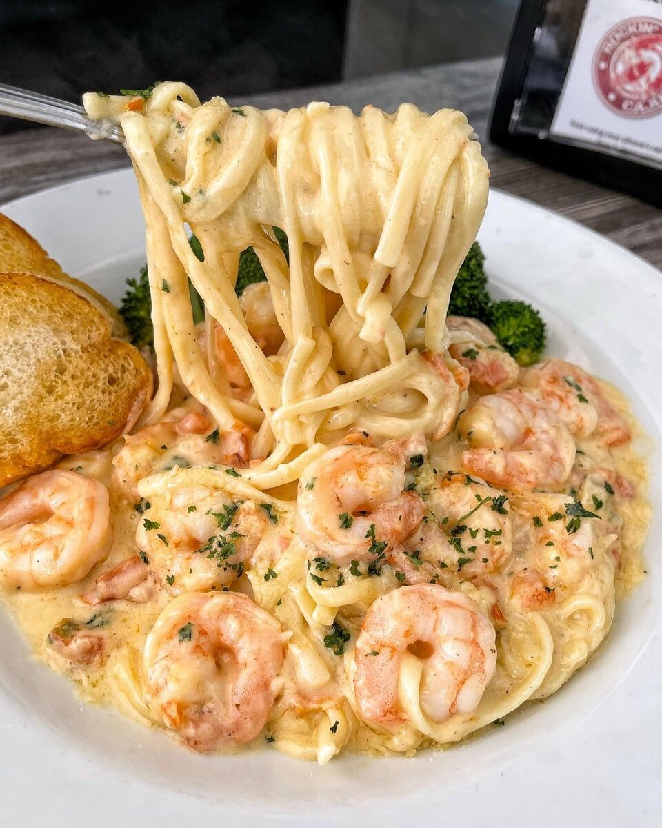 Shrimp/Chicken Alfredo