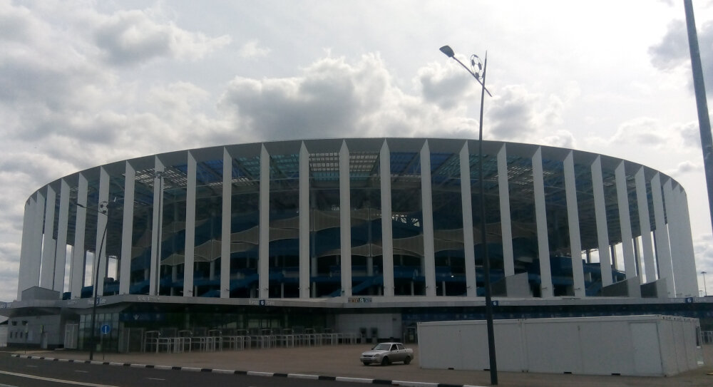 К сожалению на домашние матчи ФК "Нижний Новгород" из-за ограничений, вызванных "сами знаете чем", могут попасть "не только лишь все"