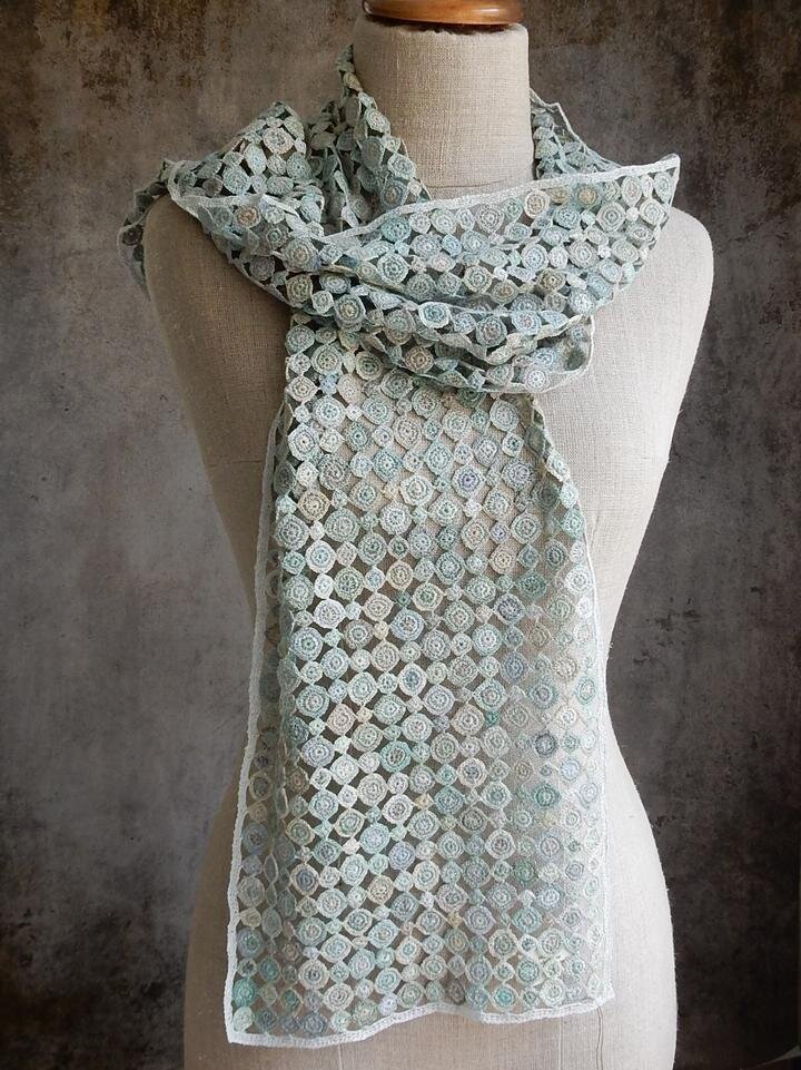 Продать шарфик, связаный крючком, за 34 000 руб. не реально? Покажу вам ...