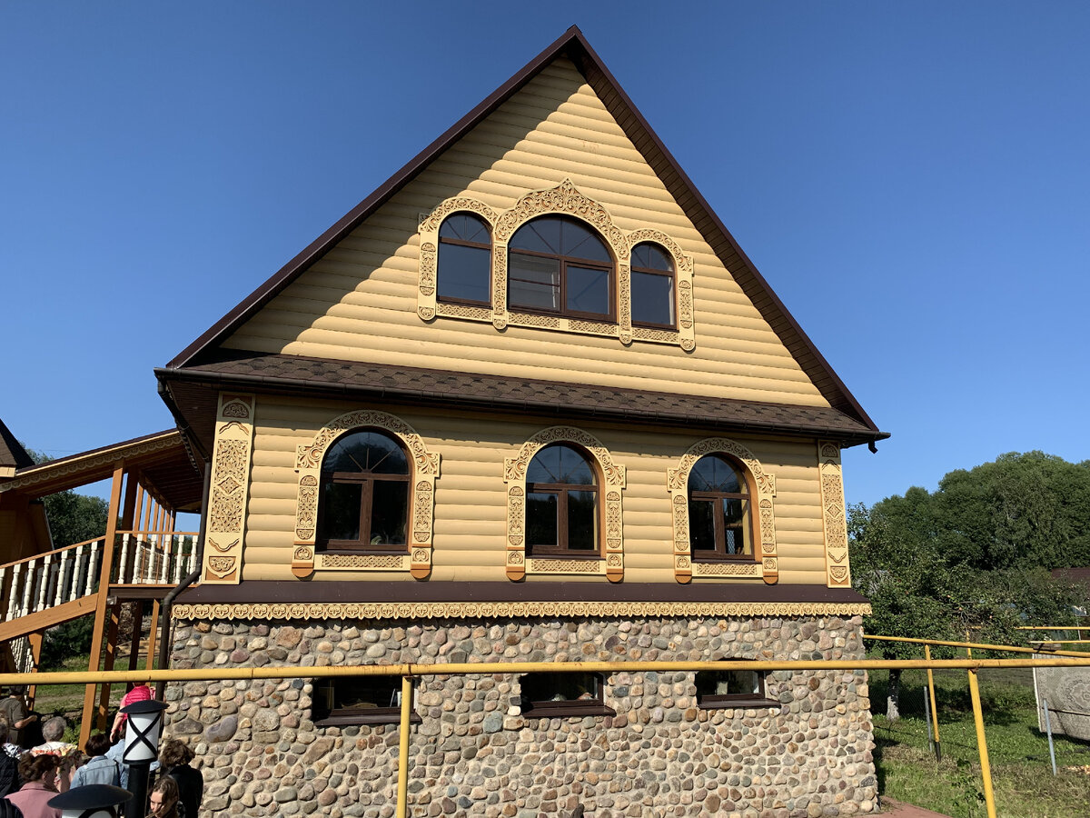 Сам музей расположился вот в таком уютном домике