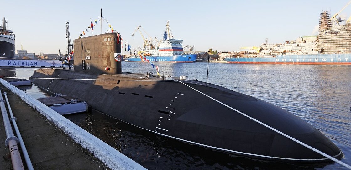 ДЭПЛ Б-602 "Магадан" проекта 636.3, Санкт-Петербург, 12.10.2021 