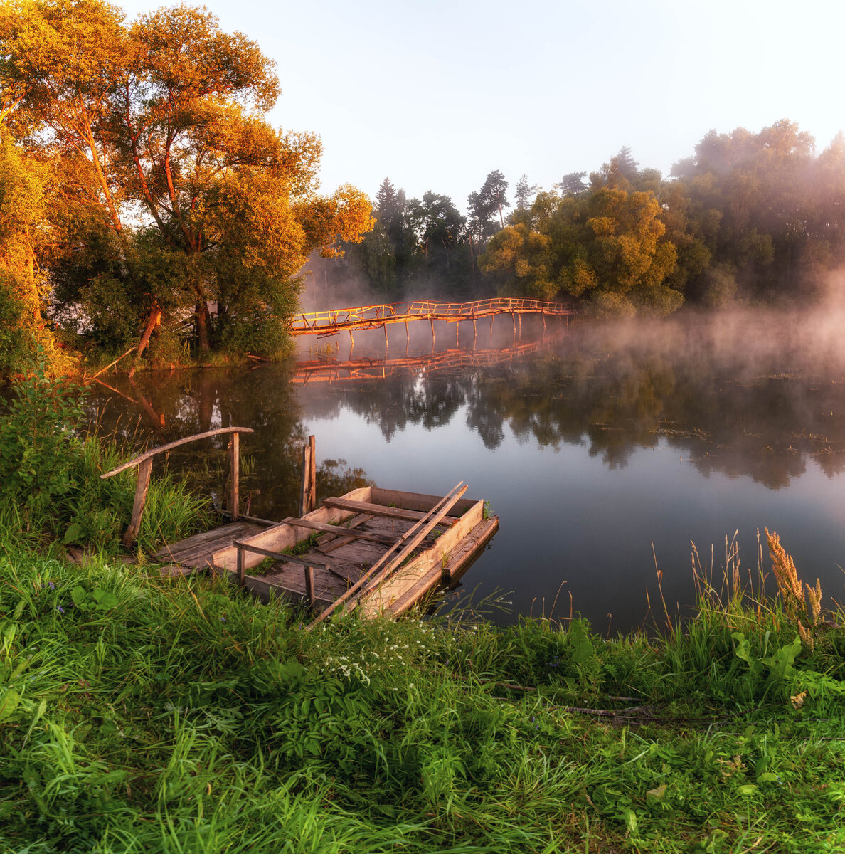 Плотик в селе Окунёво