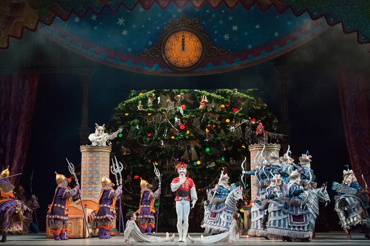 щелкунчик балет конфетенбург. балет щелкунчик чайковский. щелкунчик таганка. большой театр щелкунчик 2022. балет щелкунчик большой театр.