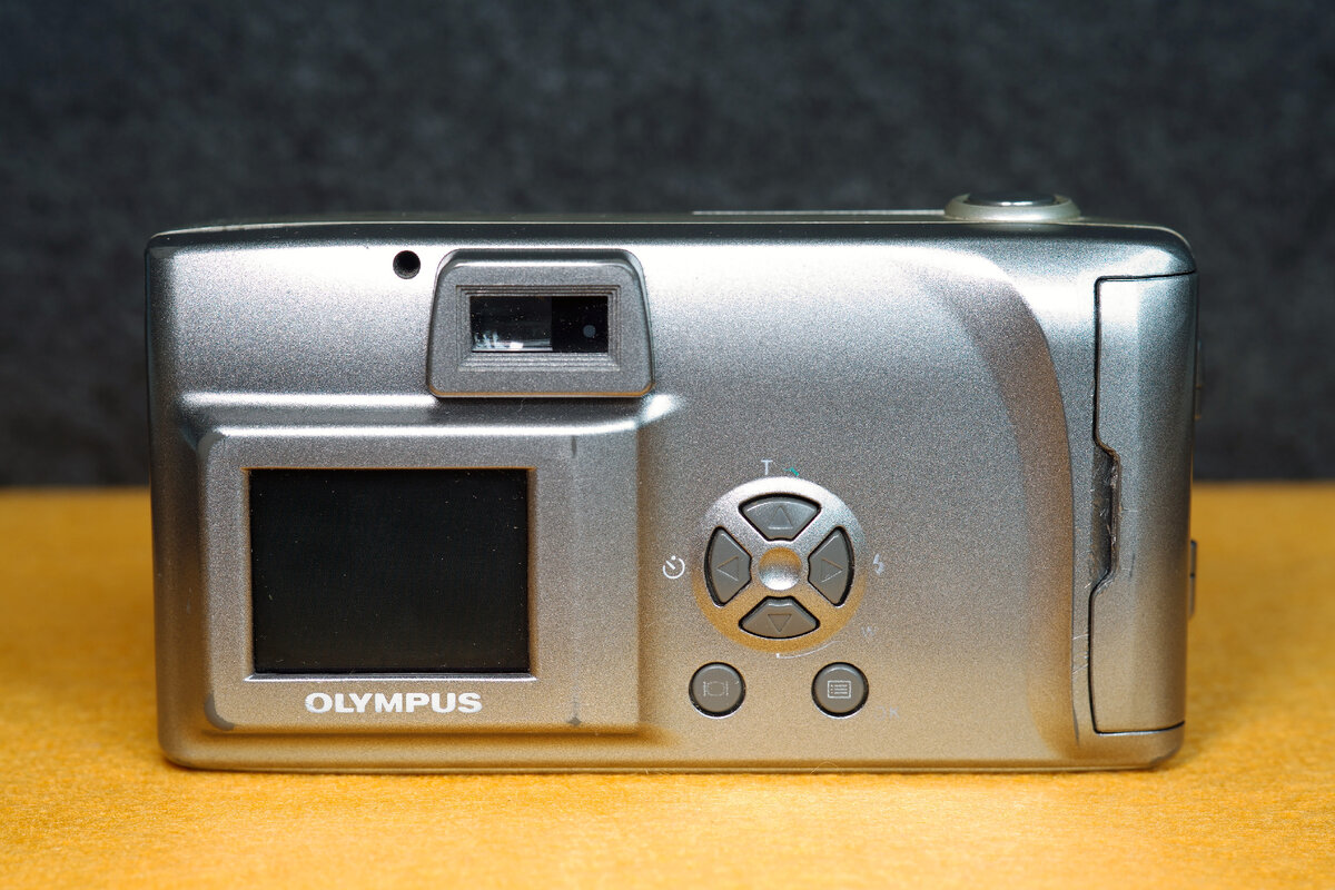 Olympus Camedia C-120