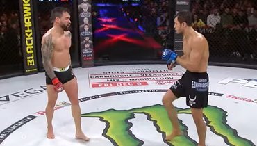 Усман Нурмагомедов стал чемпионом Bellator! А Хабиб все-таки присутствовал в клетке — виртуально  📷
