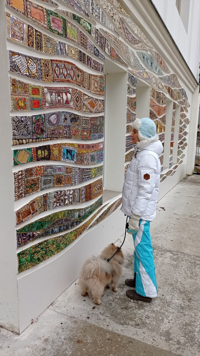 Это я, Кочеткова Наталья, и наш шпиц Шоня :-)