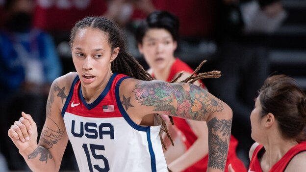    Бриттни Грайнер.