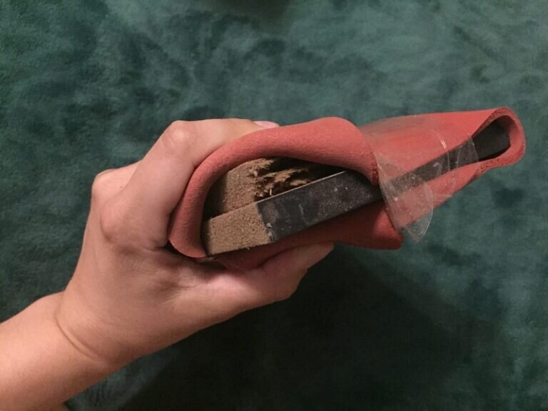    Оренбуржец заказал в интернете телефон, а получил вместо него два деревянных бруска Марина Шарт