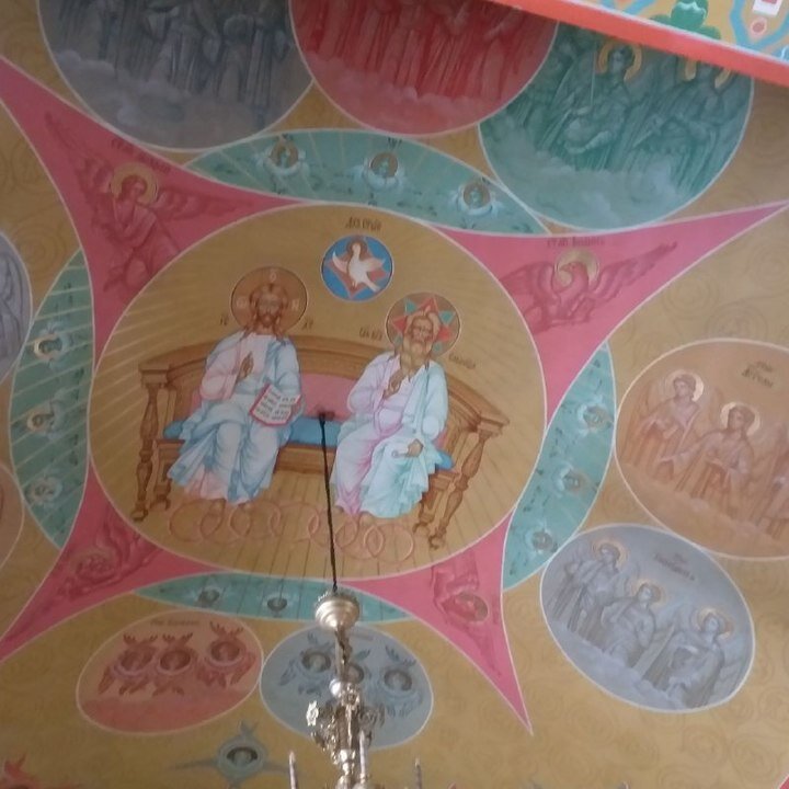     Фрески в церкви открыли несколько лет назад