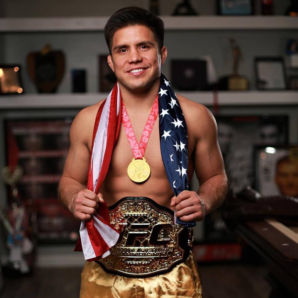 Генри Сехудо - Олимпийский чемпион