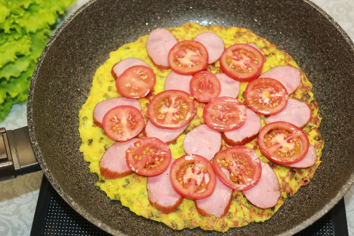 Простые вкусные рецепты на сковороде. Фарш с яйцом на сковороде. Приготовить на сковороде просто. Самые лёгкие блюда для начинающих на сковороде. Лёгкие рецепты на сковородке для детей.