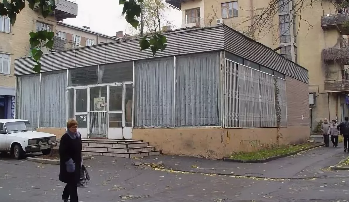 Пельменная на углу